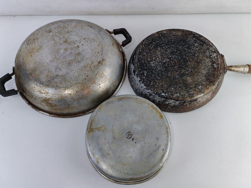 Pots y Sartenes de Cocción en Metal - imagen 4