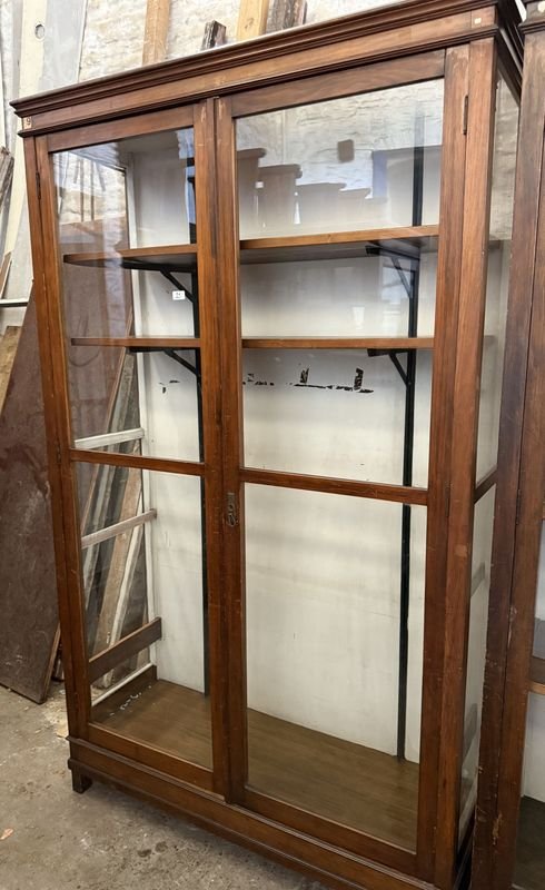 Item 850252 - Image 1