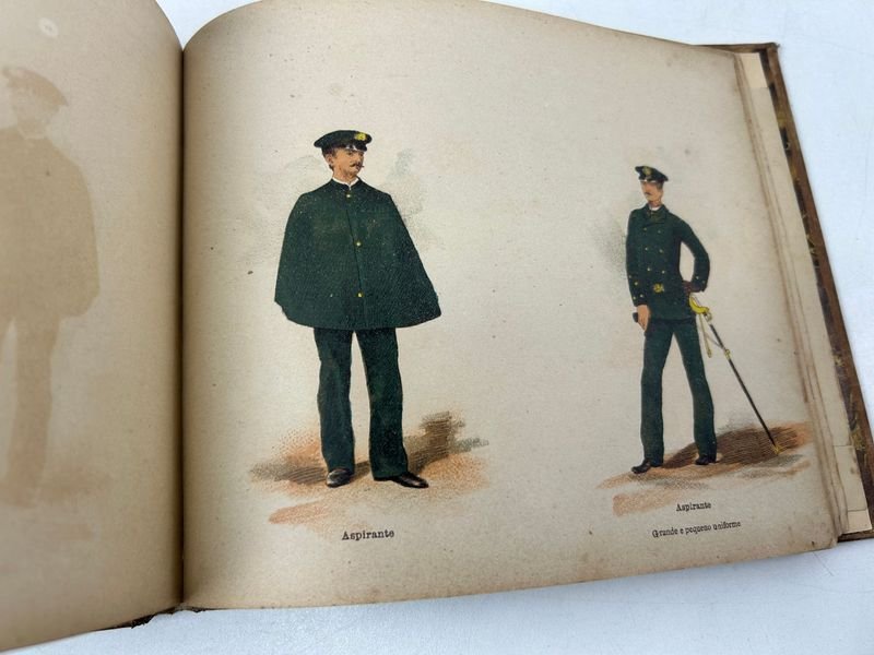 Álbum Militar de Uniformes del Ejército y Armada de Portugal - imagen 4