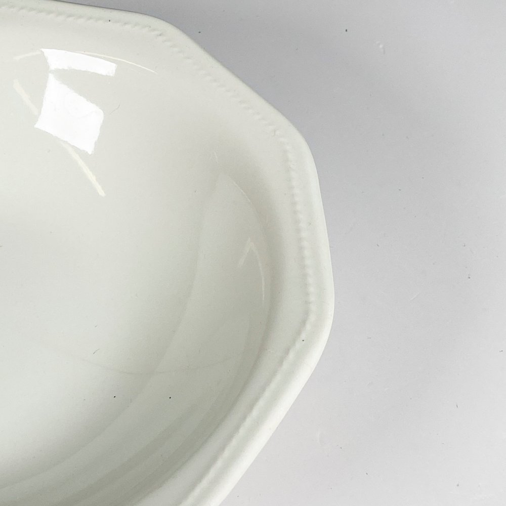 Item 489847 - Image 1