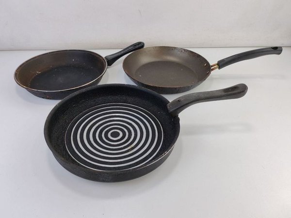 Sartenes de Forno en Excelente Estado - imagen 1