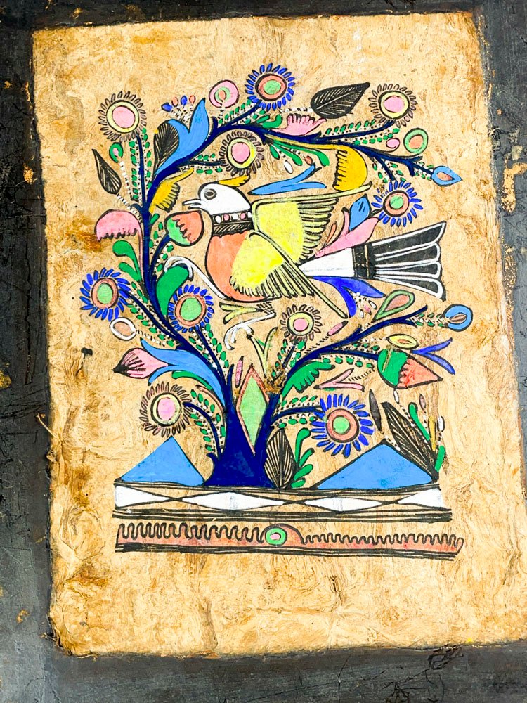 Seis cuadros multicolores con personajes y religioso - imagen 6