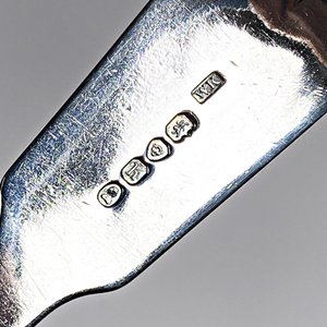 Pala de Servir Antigua de Plata Inglesa - Año 1823 - imagen 6