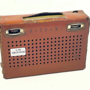 Lote anterior: Radio Transistor Hitachi WH 822H Vintage con Estuche de Cuero