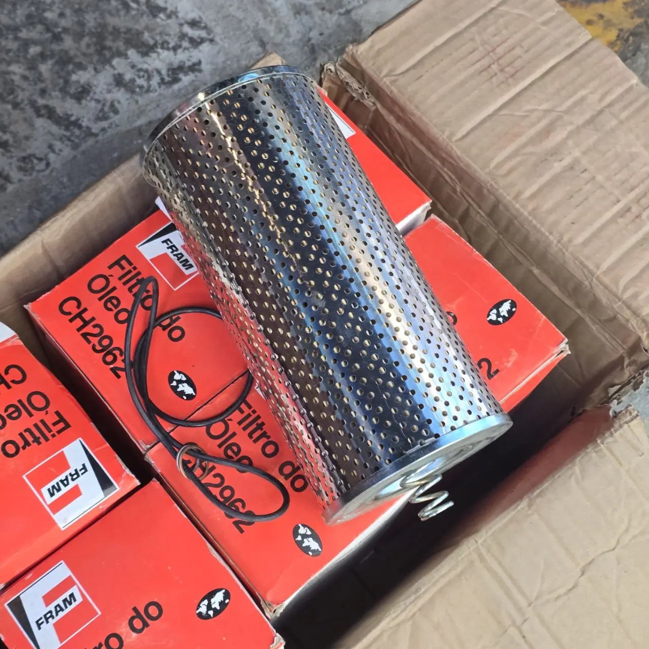 Filtros de aceite FRAM en caja - imagen 2