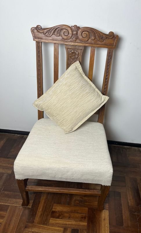 Silla Baja de Madera con Almohadón - imagen 5
