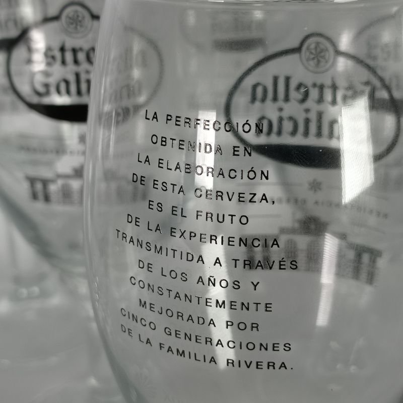 Copas de vino con publicidad de Estrella Galicia - imagen 5
