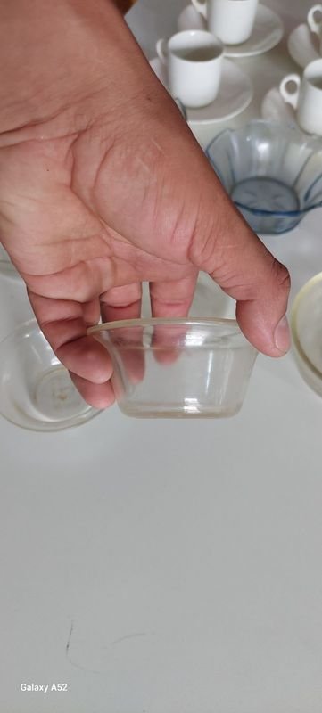 Tazas y compoteras de porcelana y cerámica - imagen 6