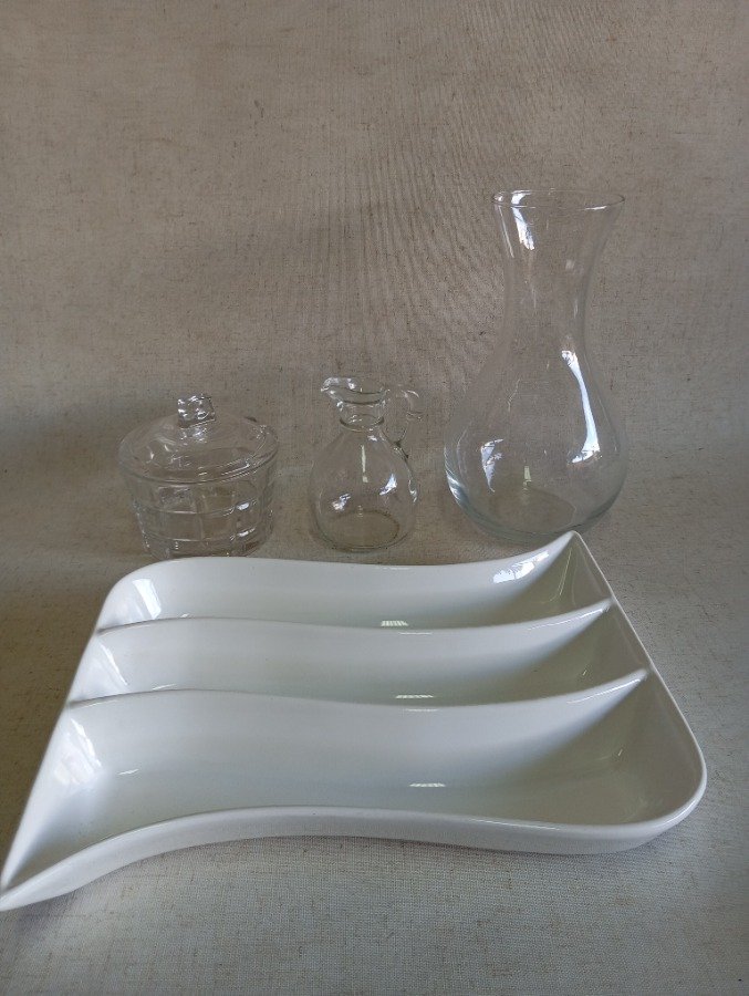 Set de cuatro artículos de vidrio para la mesa - imagen 2