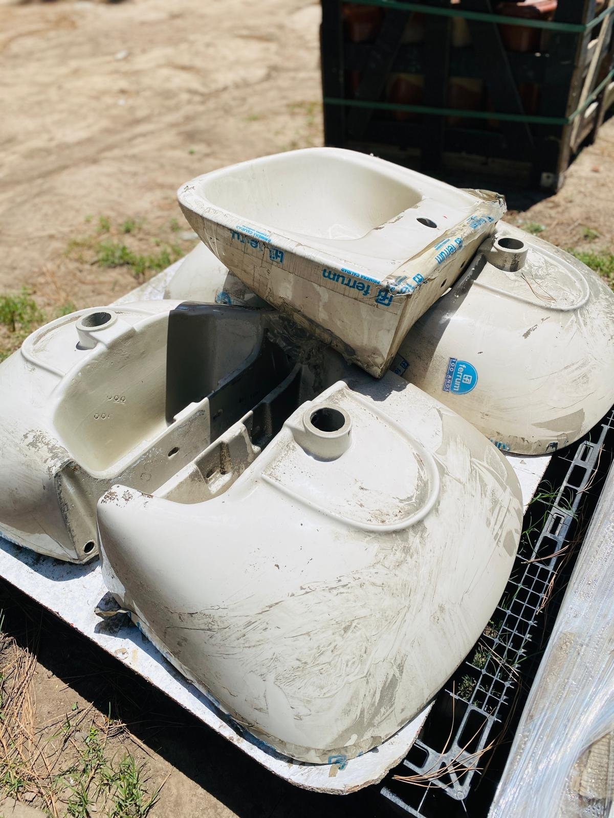 Item lote-x-5-bachas - Image 1