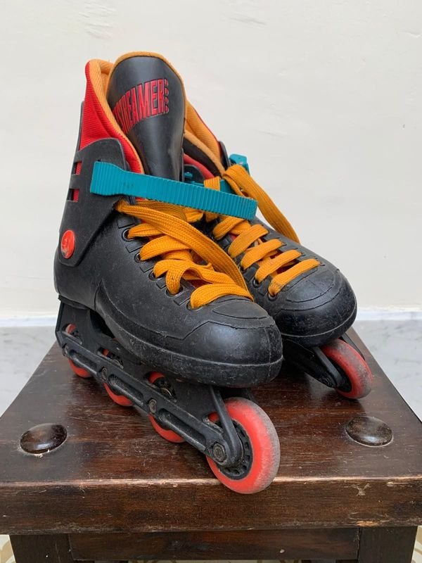 Lote siguiente: Patines Rígidos Talle 37