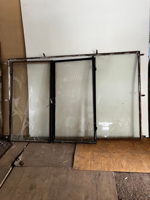 Item 877450 - Image 0