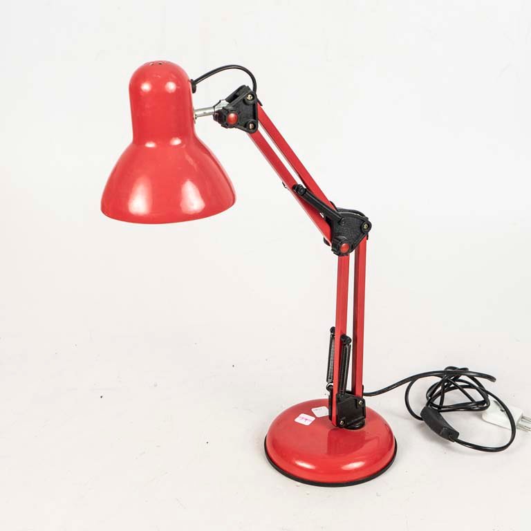 Lote anterior: Lámpara de mesa roja moderna para decorar tu hogar