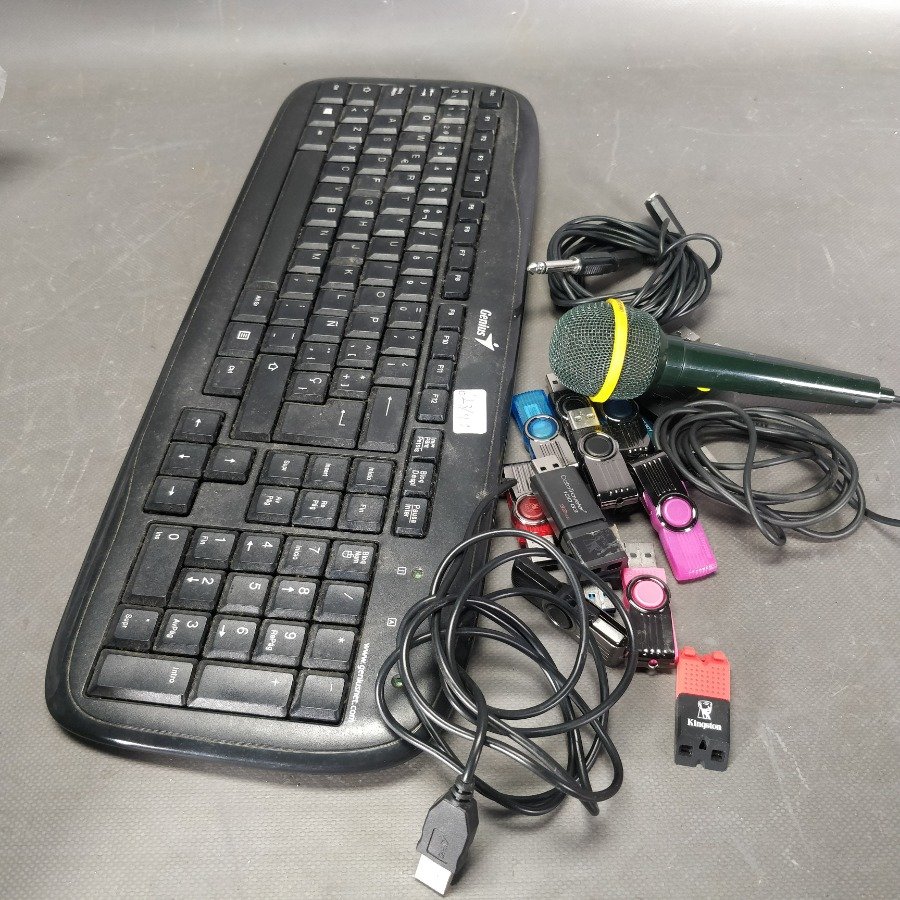 Item 15904 - Image 1