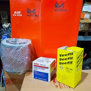 Lote siguiente: Lote de 52 Filtros de Aire y Combustible Varios