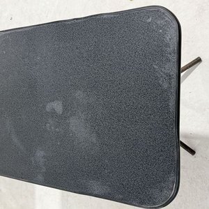 Par de Mesas Auxiliares con Estructura Metálica y Tapa de MDF - imagen 6