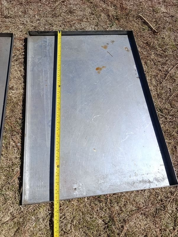2 ASADERAS DE ALUMINIO EN BUEN ESTADO - imagen 4