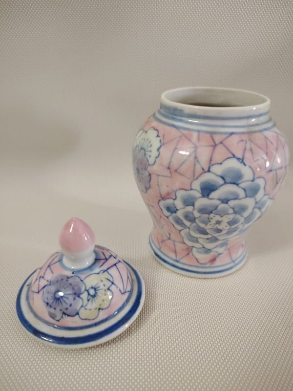 Jarrón cerámico de tonos rosados y azules - imagen 2