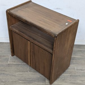 Mueble Auxiliar de Madera con Dos Puertas y Estante - imagen 4