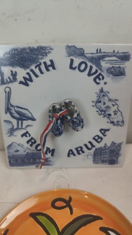Platos de Souvenir con Diseños Artísticos - imagen 2