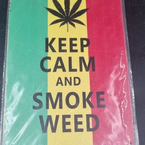 Chapa Decorativa "Keep Calm and Smoke Weed" 30x20 cm - imagen 1