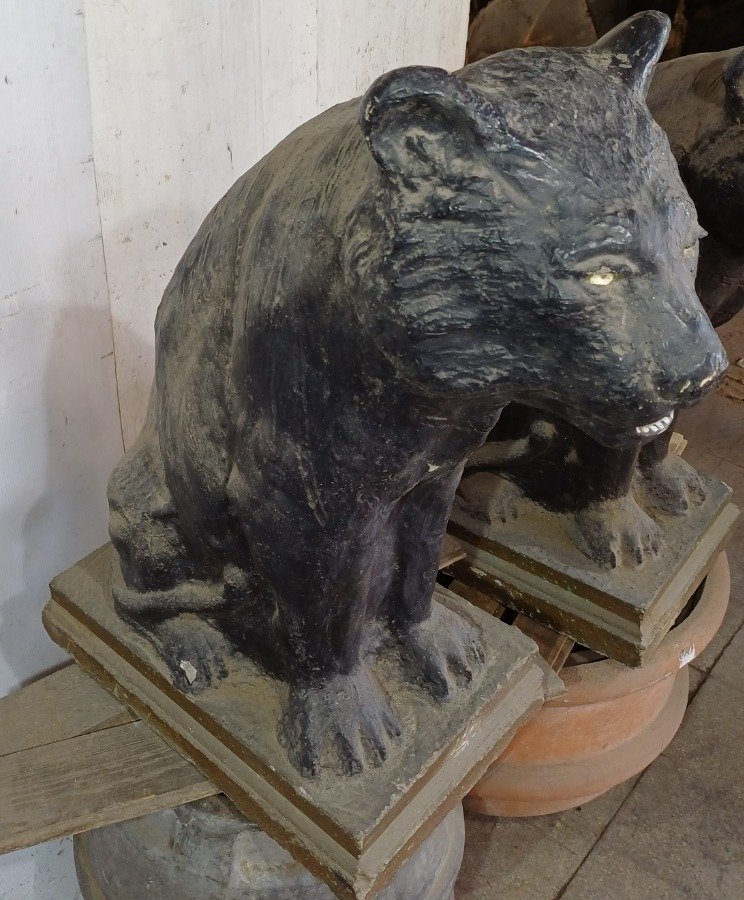 Figuras de pumas en material, algunas con daños - imagen 4