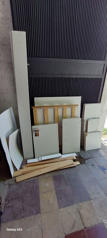 Cama de 1 plaza con mueble en mdf desarmado