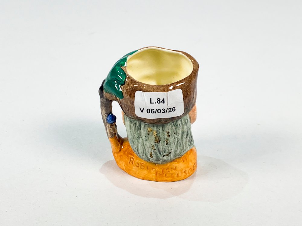 Jarra Royal Doulton Robinson Crusoe - imagen 3