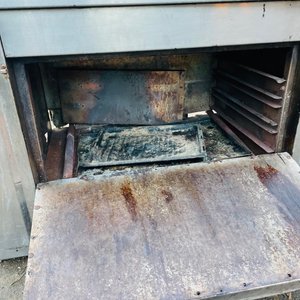 Cocina Industrial de Acero Inoxidable con Horno y Plancha - imagen 3