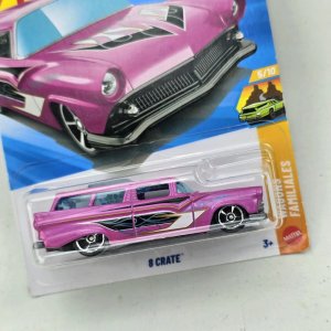 Hot Wheels 8 Crate Color Rosa Metalizado - imagen 2