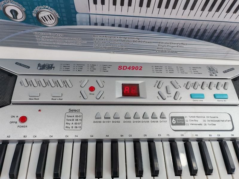 Item 858211 - Image 1