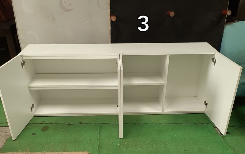 Mueble largo de cuatro puertas moderno - imagen 2