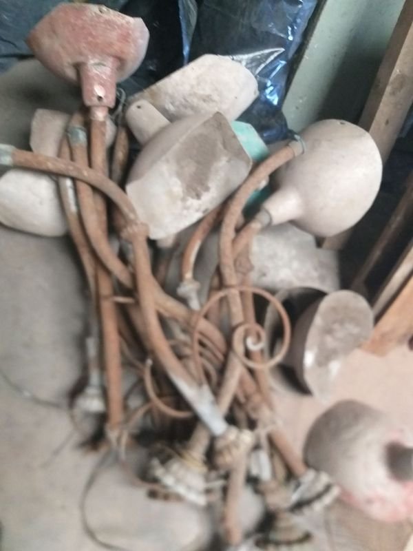 Lote de Faroles de Calle Antiguos para Reciclar
