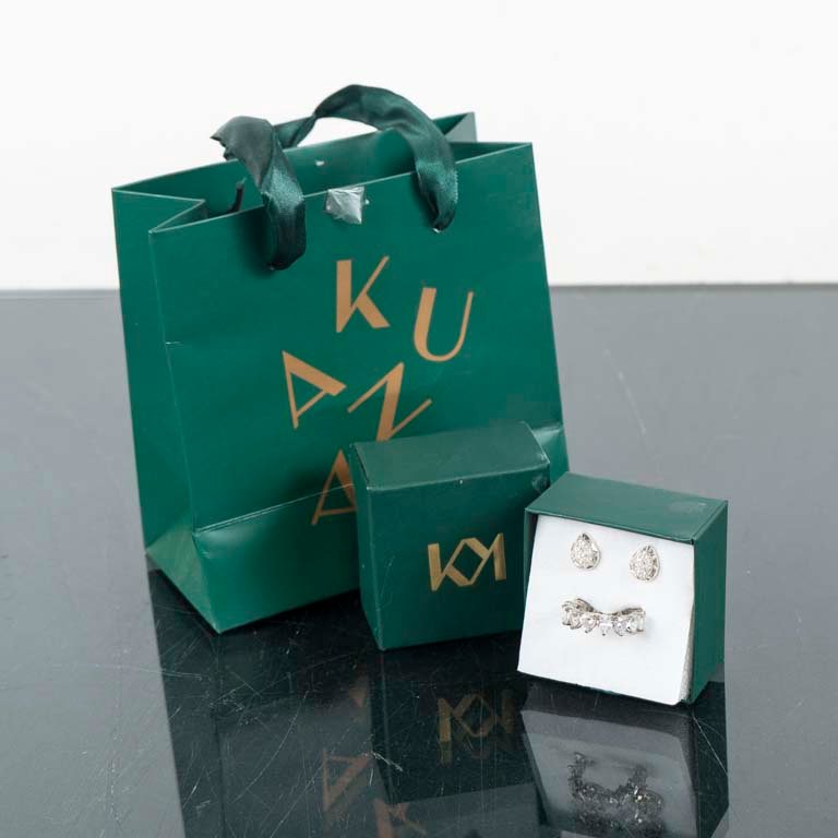 Anillo y accesorios de caravanas Kaunas con estuche, bijou - imagen 1