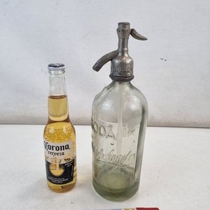 Sifón de Soda Antiguo "Ronda Los Angeles" de Vidrio Grabado - imagen 2