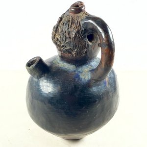 Jarra de Cerámica con Figura Humana y Asa, 26 cm - imagen 3