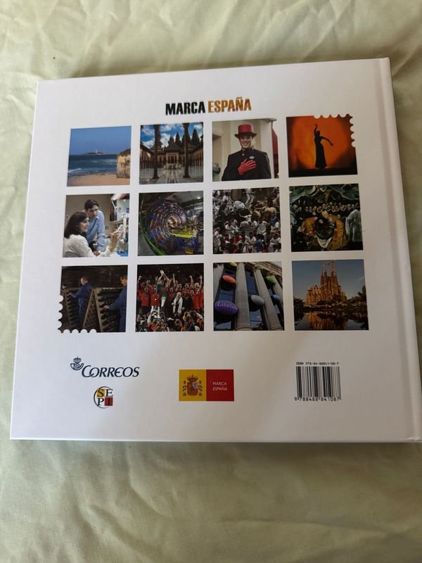 Libro 'Marca España' editado por Correos de España - imagen 3