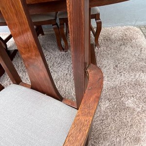 Juego de Comedor: Mesa Oval de Madera Tallada con Tapa de Vidrio y 8 Sillas - imagen 24