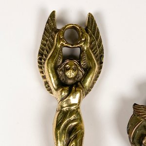 Lote de 4 piezas: Medalla "AJRP", Estatuilla bronce, Medalla "Bravo" y Hebilla Harley-Davidson - imagen 4