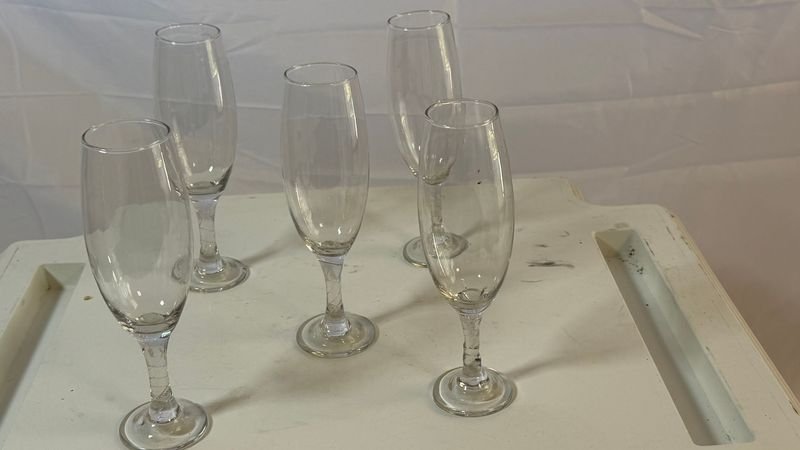 Item 880934 - Image 1