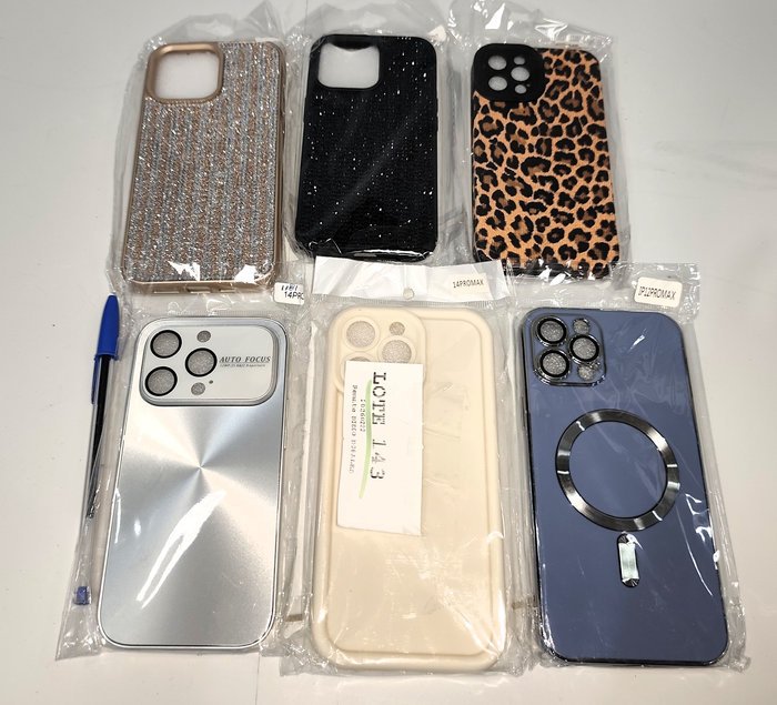 Lote siguiente: Fundas para iPhone en diferentes diseños