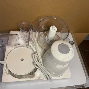 Multiprocesadora de Alimentos Blanca Sin Uso - imagen 2