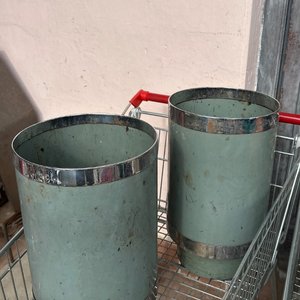 Lote anterior: Papeleras 