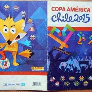 Lote siguiente: Álbum de Figuritas Copa América Chile 2015 Panini Completo con 302 Figuritas