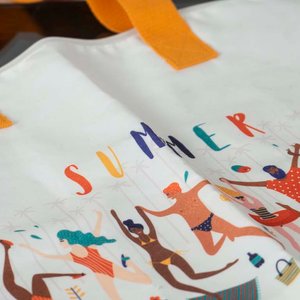 Bolso de Playa "Summer" con Diseño de Personas Veraniegas - imagen 2