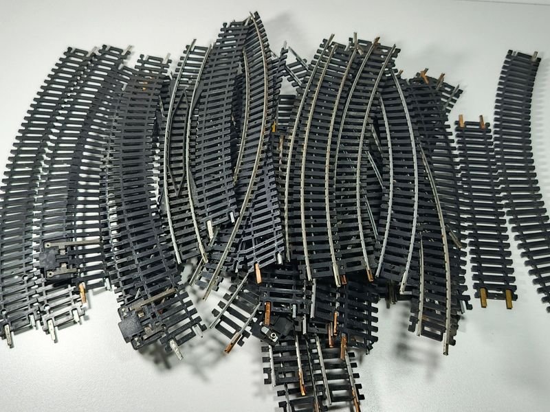 Lote anterior: Lotes de vías férreas a escala H0 para ferromodelismo