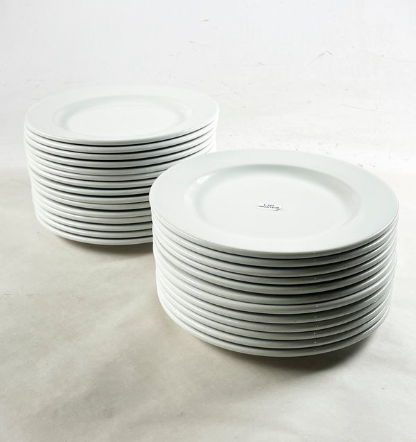 Lote de 27 Platos Llanos Blancos Porcelana "World China" - imagen 1