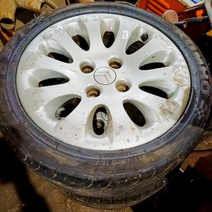 4 Llantas R15 con Cubiertas Usadas - imagen 2