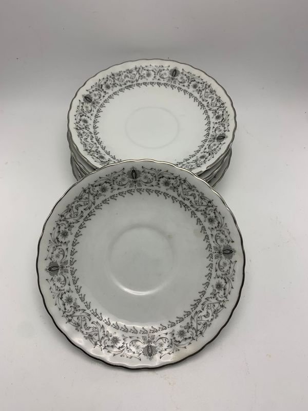 Platos de postre antiguos de porcelana - imagen 2