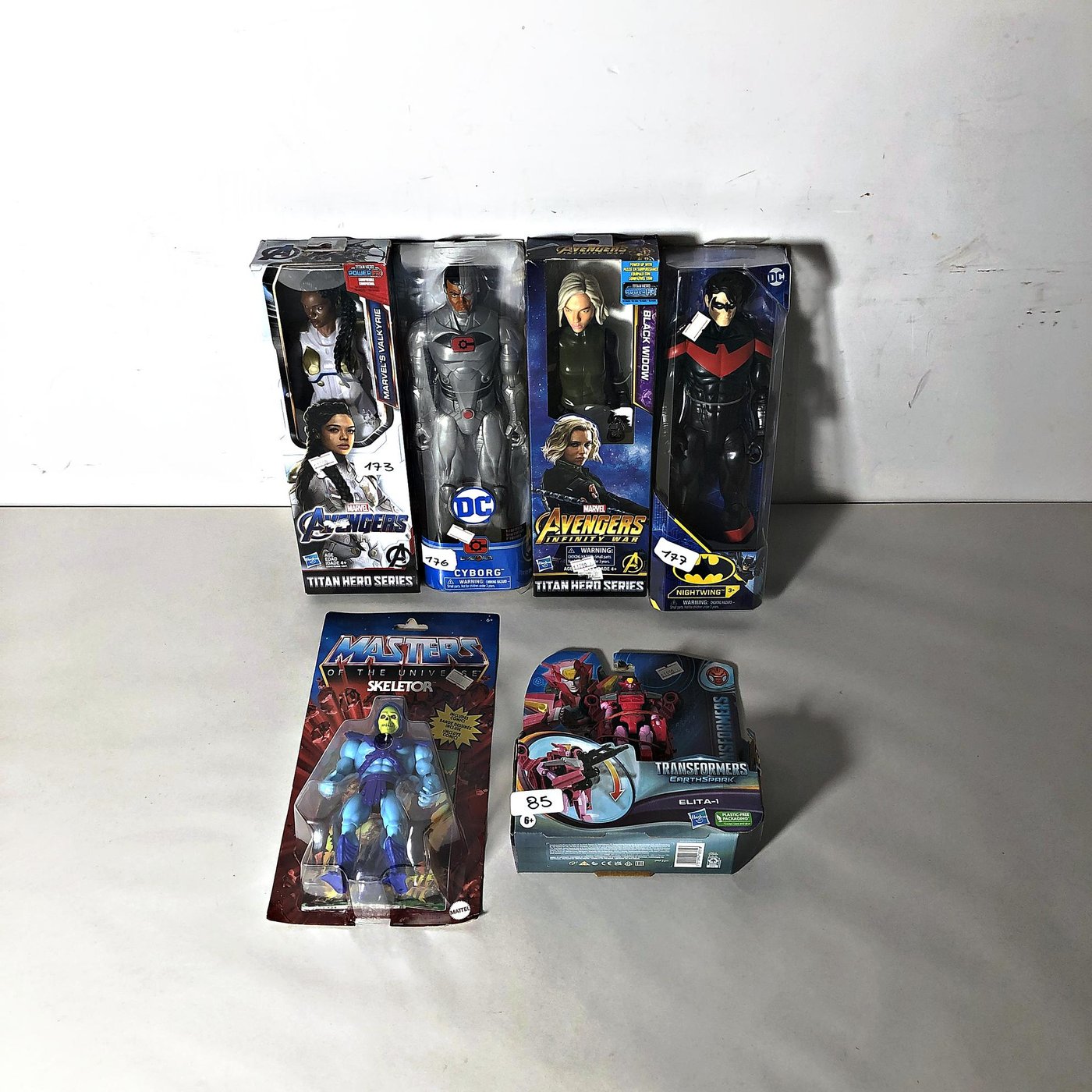 Lote de 6 Figuras de Acción: Skeletor, Transformer, Cyborg y más